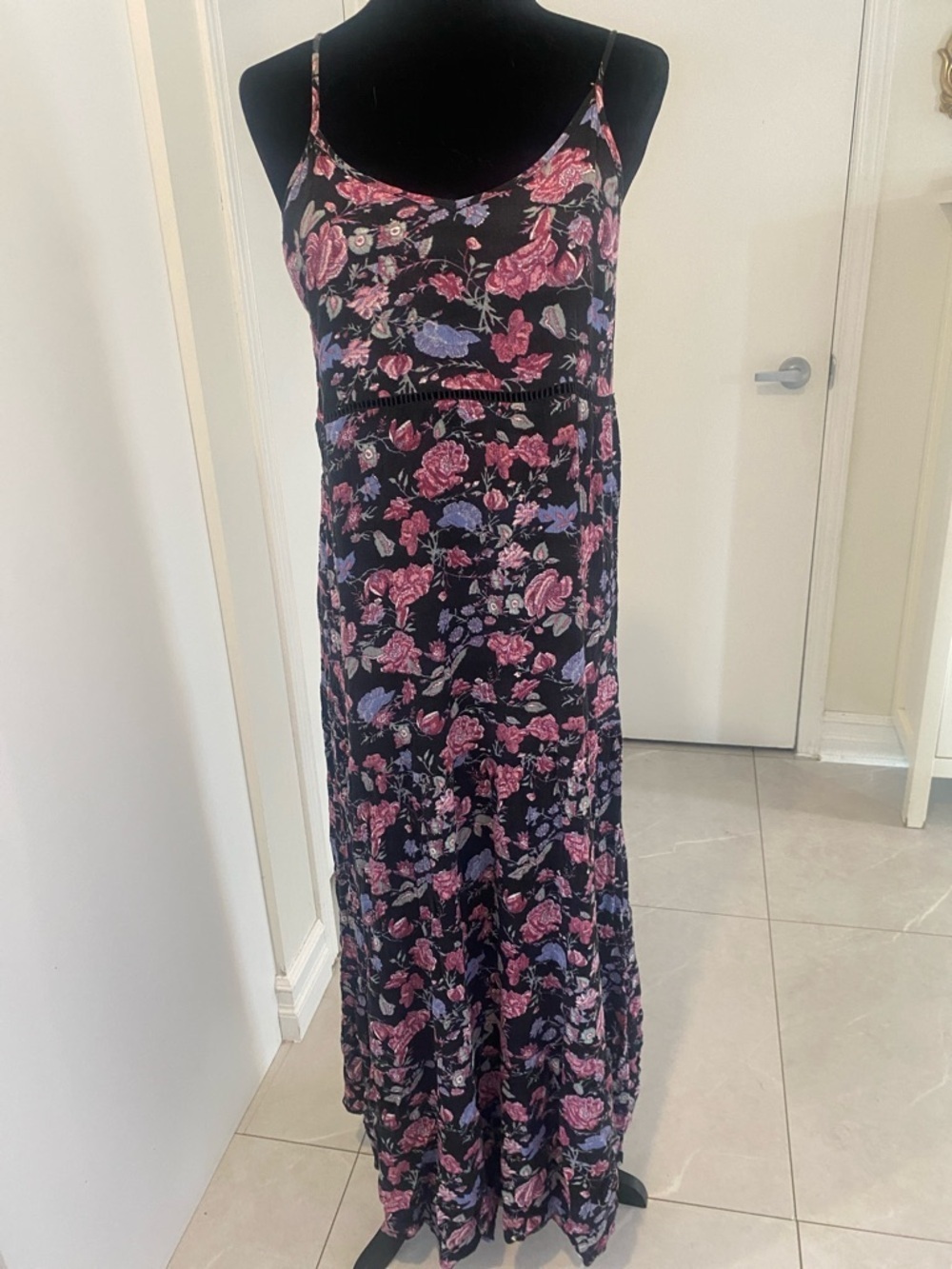 Pink Rose Black Floral Maxi Dress with adjustable Straps on Rayon Size Medium